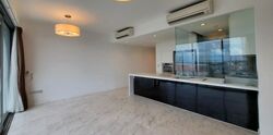 Centro Residences (D20), Condominium #496936571